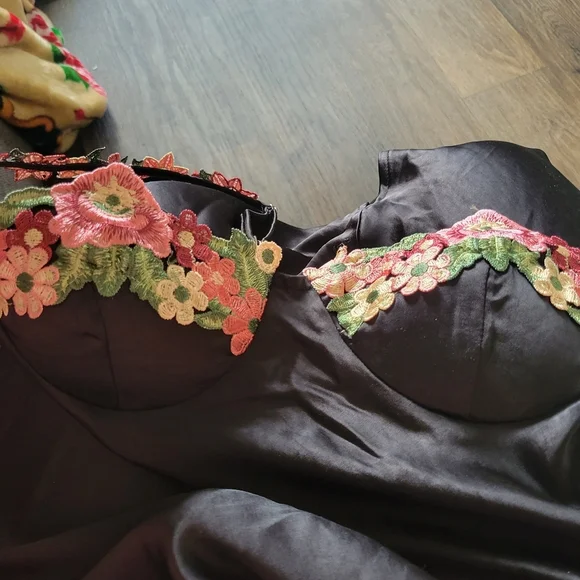 Selfie Leslie Floral Black Maxi Dress Size US M - Picture 5 of 7